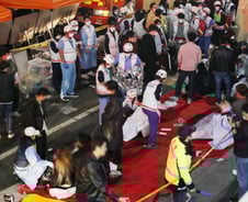 "세월호 이후 최대 인명피해"…외신들, 이태원 참사 주요뉴스 보도