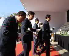 '이태원 사고 사망자' 합동분향소서 고개 숙인 오세훈