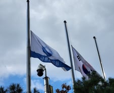 '이태원 참사' 애도…금융당국, 조기 걸고 예정된 일정 취소