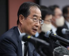 한덕수 "이태원 참사, 단기 체류 외국인도 동일하게 지원"