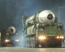 동해 상공서 사라진 北미사일…ICBM 발사 실패 가능성