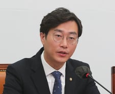 與, "빈곤 포르노" 장경태 윤리위 '제소' 추진… "민주, 징계해야"