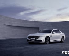 '자율주행 3단계' G90, 출시 내년 상반기로 미룬다