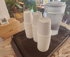 [르포]"종이빨대 싫어요" "편의점은 종이봉투"…일회용품 규제 첫날