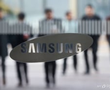 [단독]"경비 50% 줄여라" 삼성전자 비상경영체제 공식화