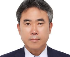 [기고]가속 붙은 고령화 시계, '노인주택' 준비 서둘러야