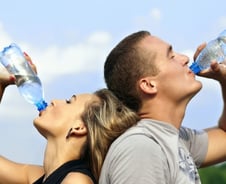 "물로 보지마!"…럭셔리 끝판왕 된 생수