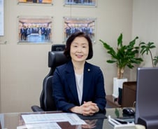 "지역에 살면 낙오자? 발상의 전환 해보고 싶었습니다"