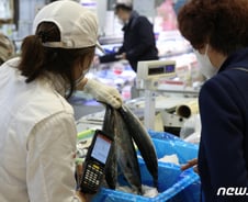 [단독]中 이번엔 '수한령'?…수산물 6종만 검역 허가 논의