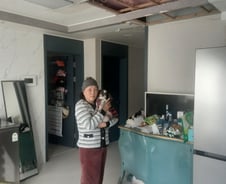 빗물 새는 집서 3년, 이젠 쫓겨날 판…집주인은 2708채 '건축왕'[르포]