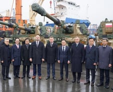 [단독]폴란드 방산 수장, 내달 방한…위시리스트엔 'KF-21·레드백'