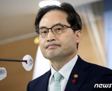 [단독]"비조합원과 거래하지마"...공정위, '건설노조 갑질' 제재 착수