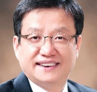 [투데이 窓]초거대 AI 시대 '개인정보법제'의 역할