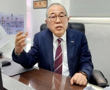 "응급실서 심전도 측정 우리 일…주호영 국힘 원내대표 만나 힘 얻었다"