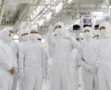 [단독]삼성, 하나마이크론과 설비 임대 논의