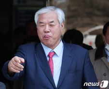 [단독]'사우나 매입' 막힌 전광훈 교회 "이사못해"…장위재개발 '원점'