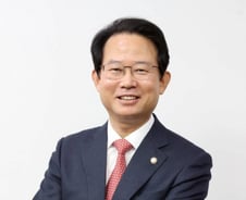 [기고] 류성걸 "재정준칙 법제화, 지금이 적기다"