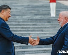 中이 가진 美국채 확 줄었는데…위안화 '제2 달러' 만들기 속도? [차이나는 중국]