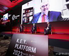 "韓美 경제협력 긍정적…중국에 했던 배팅, 이젠 한국에 몰릴 수도"