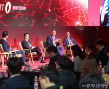 "전략적으로 중요해진 한국, 중국에 맞설 수 있는 국가"