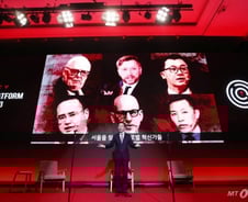 험난한 파고의 글로벌 항해…한줄기 빛이 된 '키플랫폼'