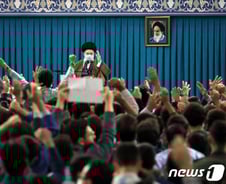 이란, 사우디와 화해하면서도 미국엔 강경한 속내[PADO]