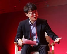 "농사는 하늘이 지낸다?…지금은 기술이 지낸다"