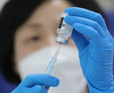 코로나 신규확진 이틀 연속 2만명대…전주 대비 5867명↑