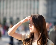 눈 따갑고 눈물 줄줄…'눈부신' 5월, '숨은 원인' 따로 있다