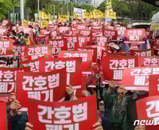 [기자수첩]중재자 역할 실패한 정부