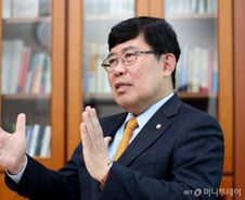 제2의 SG發 폭락사태 막는다…"주가조작하면 10년 거래정지"