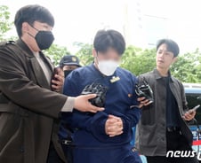 라덕연 최측근 2명 구속영장심사 종료… "혐의 인정 못해"