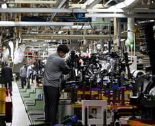 [르포]불끄고 일하는 르노코리아…"파업해도 품질은 으뜸"