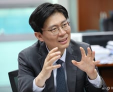 [기고] 워킹맘의 설움, 누가 어떻게 해결할 수 있나