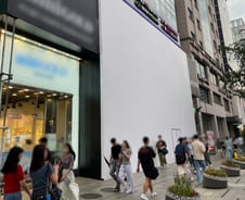 [단독]'쉐이크쉑' 1호점, 月 1억에 비·김태희 건물로…반년 공실 청산