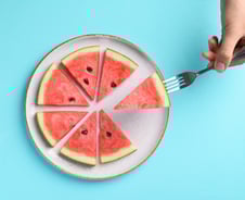 혈당 높은데…이런 사람은 '수박 한쪽'만 먹으세요