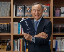 "대기업병, 고칠 수 있을까?"…'반도체 신화' 황창규의 처방전