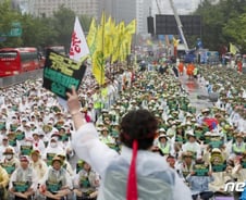 [속보] 보건의료노조, 총파업 종료…현장 파업 전환