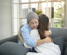 "암 투병 과거 알릴 것" 암 환자 82%, 사회 복귀 앞두고 고민 물었더니