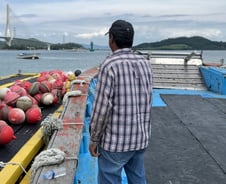 "우리 전복에 방사능 없어"…억대 빚더미 신안어부의 호소 [르포]