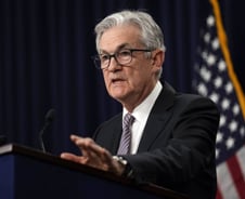 초고금리 견디는 美경제…이러다 9월에 또 올려 [뉴욕마감]