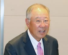 전경련 벗는 한경협 류진 호(號) 순항의 조건