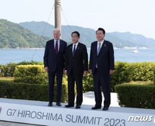 한미일, 회의 이어 '군사연습' 정례화?…대통령실 "공동대응 제고"