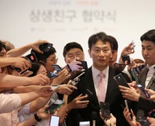 [단독]C+ 자평한 이복현의 금감원, 7년만에 A 받았다