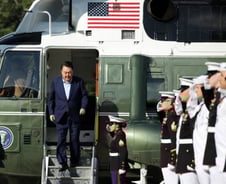 尹 "단단히 결속"-바이든 "새로운 장"-기시다 "폭넓은 협력"