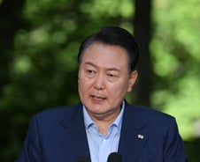 尹대통령, 한미일 정상회의 1박4일 순방 일정 마쳐…미국서 귀국