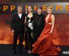 '제2 맨해튼 프로젝트' 뜨는데...'한미 우주동맹' 발목잡는 국회