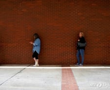 실업률 한 달 만에 0.3%p 급등…금리동결 가능성 91% [뉴욕마감]