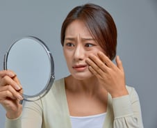 백신 안맞고 코로나 걸렸더니 얼굴이…'이 증상' 쉽게 온다