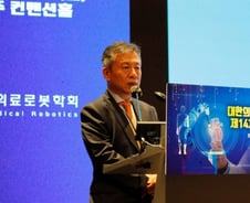 미래컴퍼니, 대한의료로봇학회서 수술 로봇 '레보아이' R&D 성과 공개